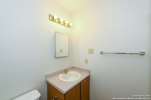 Image 17 of 29 For 11022 Scenic Pt