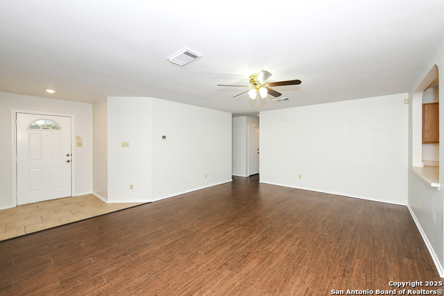 Image 8 of 29 For 11022 Scenic Pt