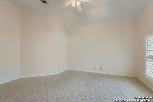 Listing photo id 15 for 7914 Pine Manor