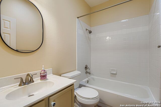 Listing photo id 21 for 7914 Pine Manor