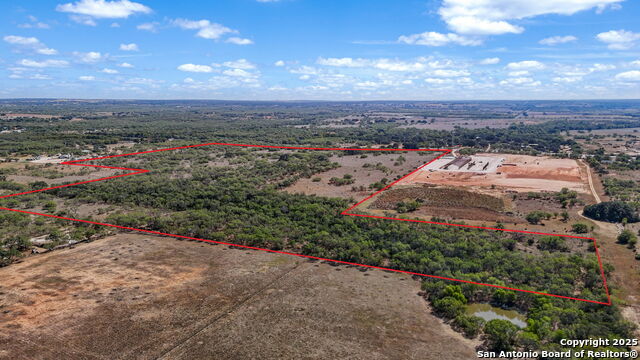 Listing photo id 1 for 6715 Loop 1604 S