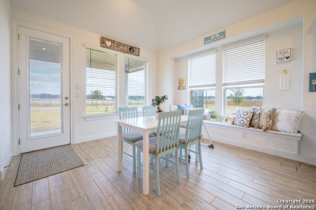 Image 10 of 39 For 113 Scarlet Oak