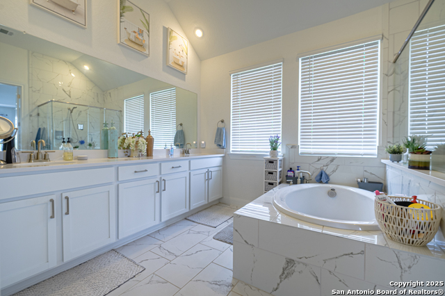 Image 14 of 39 For 113 Scarlet Oak