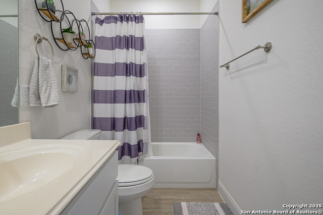 Image 28 of 39 For 113 Scarlet Oak