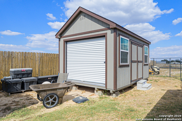 Image 34 of 39 For 113 Scarlet Oak