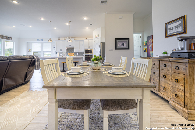 Image 5 of 39 For 113 Scarlet Oak