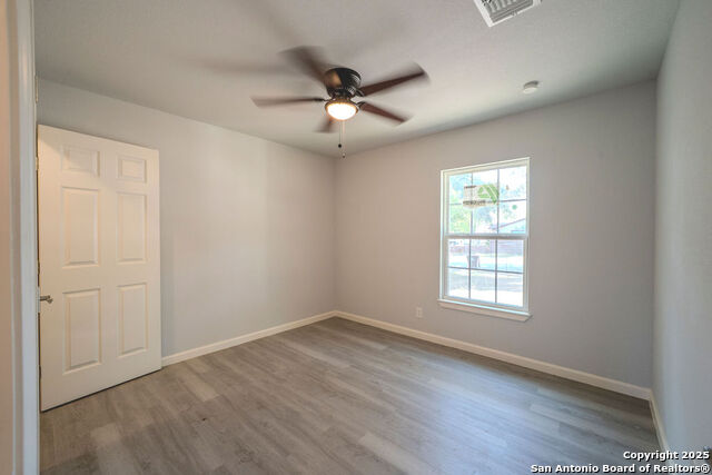 Image 12 of 23 For 8434 Glen Shadow