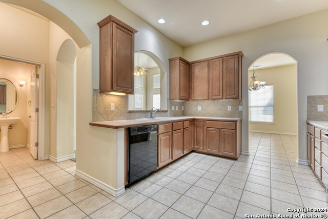 Image 12 of 24 For 22209 Sausalito Ct