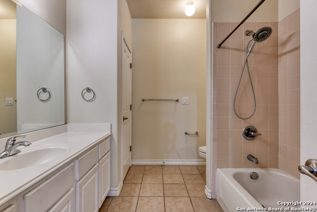 Image 16 of 24 For 22209 Sausalito Ct