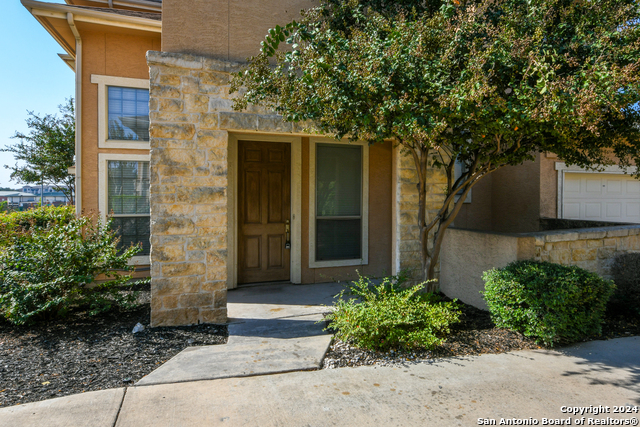 Image 3 of 24 For 22209 Sausalito Ct