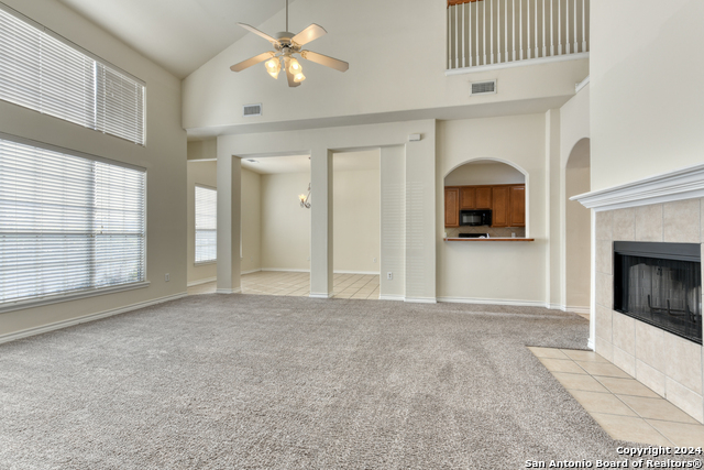 Image 4 of 24 For 22209 Sausalito Ct