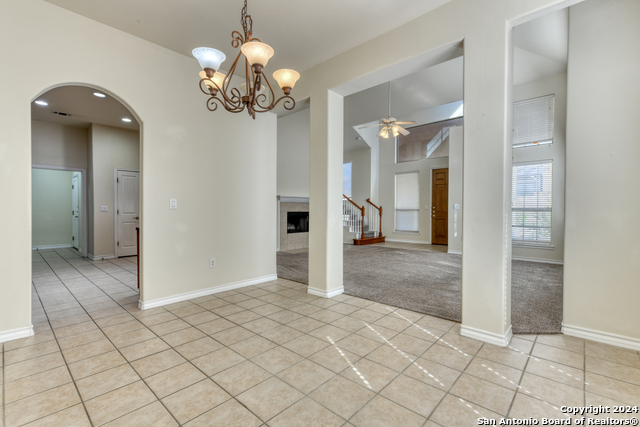 Image 7 of 24 For 22209 Sausalito Ct