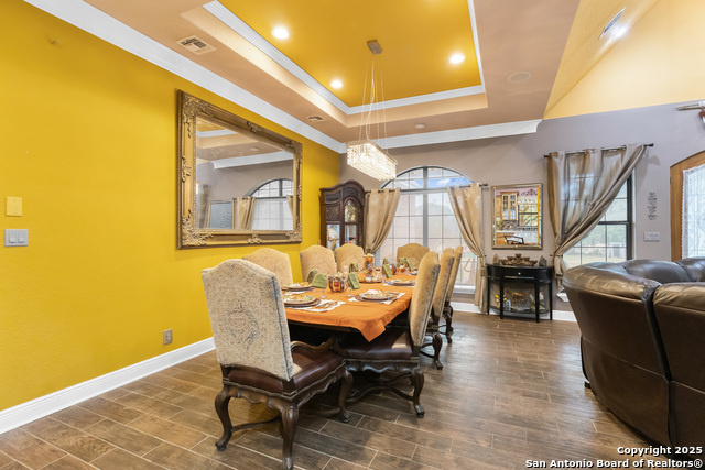 Image 11 of 39 For 168 Bandera Blvd