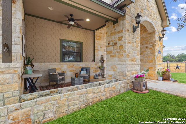 Image 2 of 39 For 168 Bandera Blvd