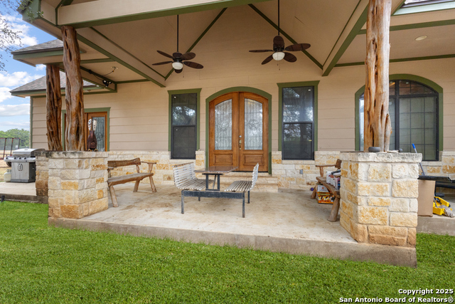 Image 3 of 39 For 168 Bandera Blvd