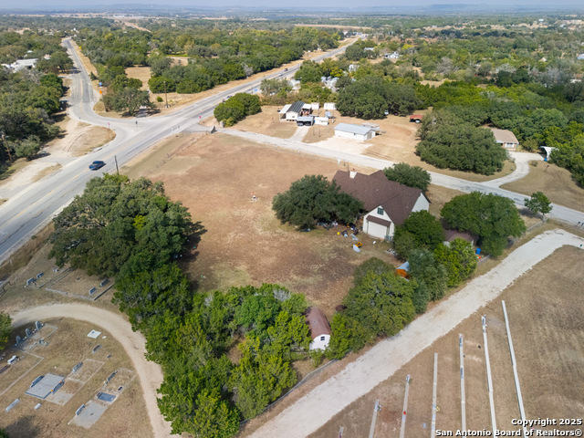 Image 31 of 39 For 168 Bandera Blvd