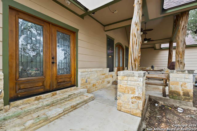 Image 34 of 39 For 168 Bandera Blvd