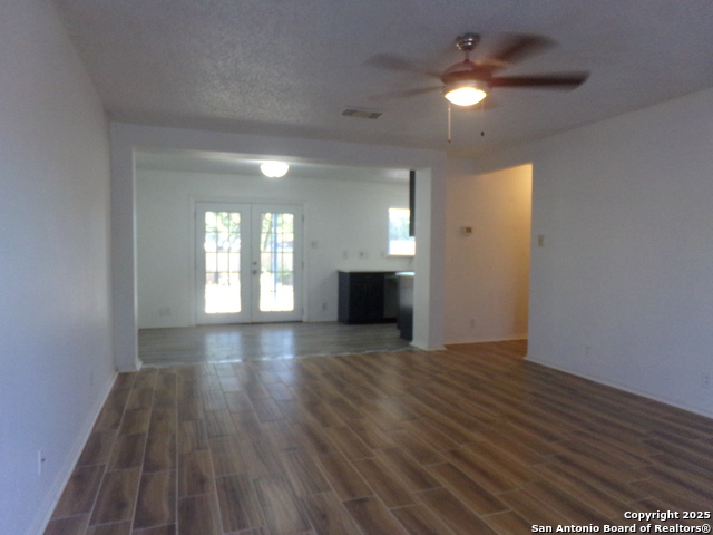 Image 3 of 22 For 2422 Buffalo Pass