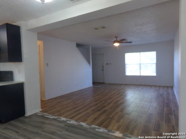 Image 5 of 22 For 2422 Buffalo Pass