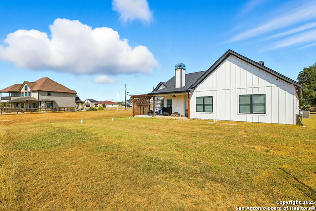 Image 29 of 37 For 418 Tawny Oak