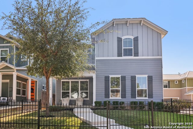 Image 2 of 33 For 144 Claremont  101