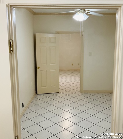 Image 12 of 17 For 517 Barnard W