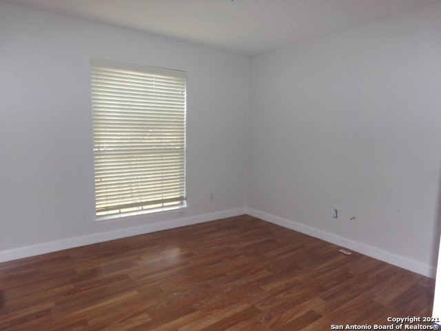 Image 9 of 12 For 2814 Meadow River