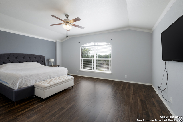 Image 11 of 29 For 21646 Seminole Oaks