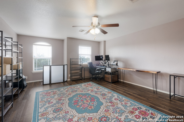 Image 17 of 29 For 21646 Seminole Oaks