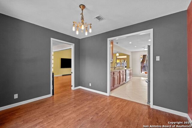 Image 23 of 25 For 4614 Fringetree Woods