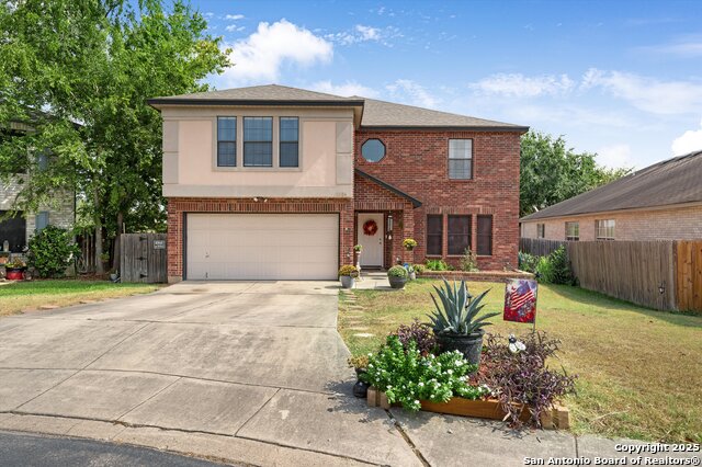 Image 2 of 32 For 7624 Lonecrest