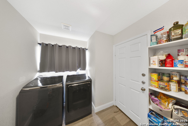 Image 14 of 28 For 10136 Del Lago