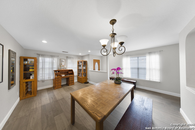 Image 7 of 28 For 10136 Del Lago