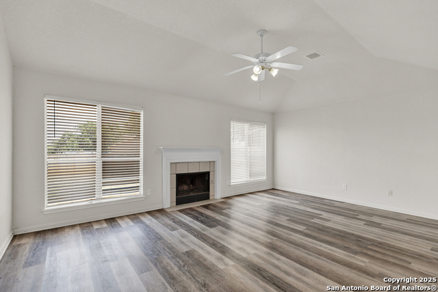 Listing photo id 9 for 10322 Mustang