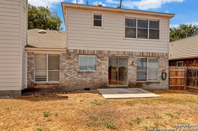 Listing photo id 2 for 10322 Mustang