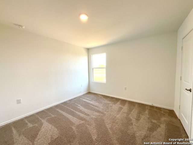 Listing photo id 24 for 8703 Macdona Place