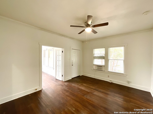 Image 6 of 27 For 1411 Magnolia Ave W