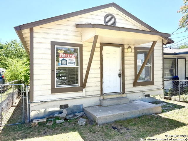 Details for 214 San Dario Avenue S, San Antonio, TX 78237