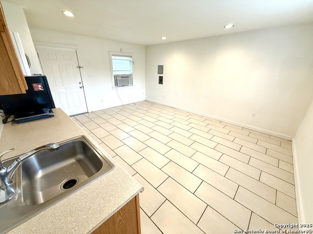 Image 12 of 12 For 2614 Monterey Street 5