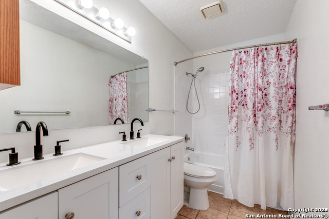 Image 21 of 24 For 8134 Seldon