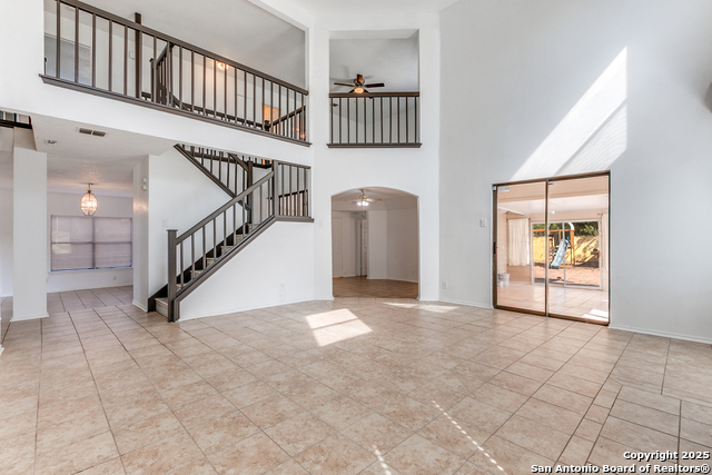 Image 7 of 24 For 8134 Seldon