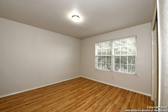 Image 26 of 36 For 9910 Shawnee Bluff