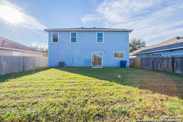 Image 7 of 19 For 3310 Glacier Lk