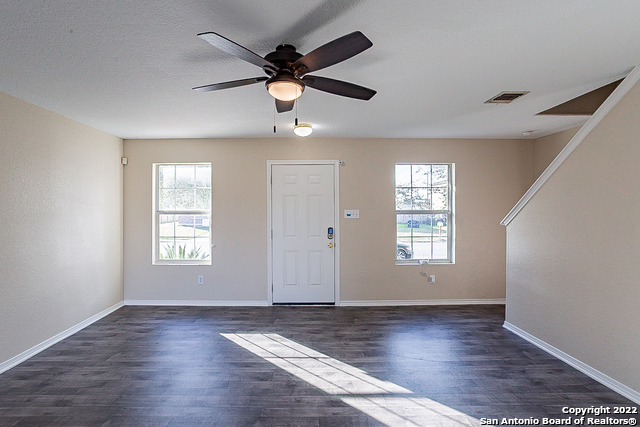 Image 9 of 19 For 3310 Glacier Lk