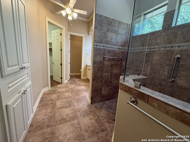 Image 15 of 20 For 130 Hampton Way