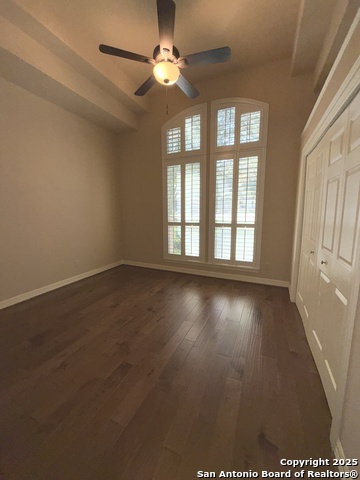 Image 3 of 20 For 130 Hampton Way