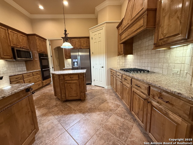 Image 9 of 20 For 130 Hampton Way