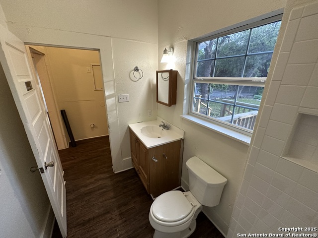 Image 15 of 22 For 315 Baltimore