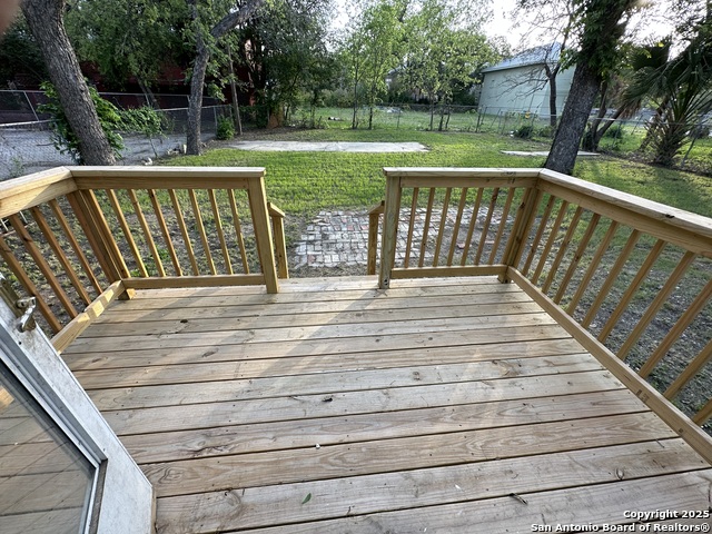 Image 19 of 22 For 315 Baltimore