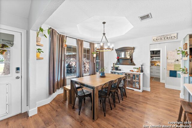 Image 16 of 72 For 1265 Hillside Oaks Dr